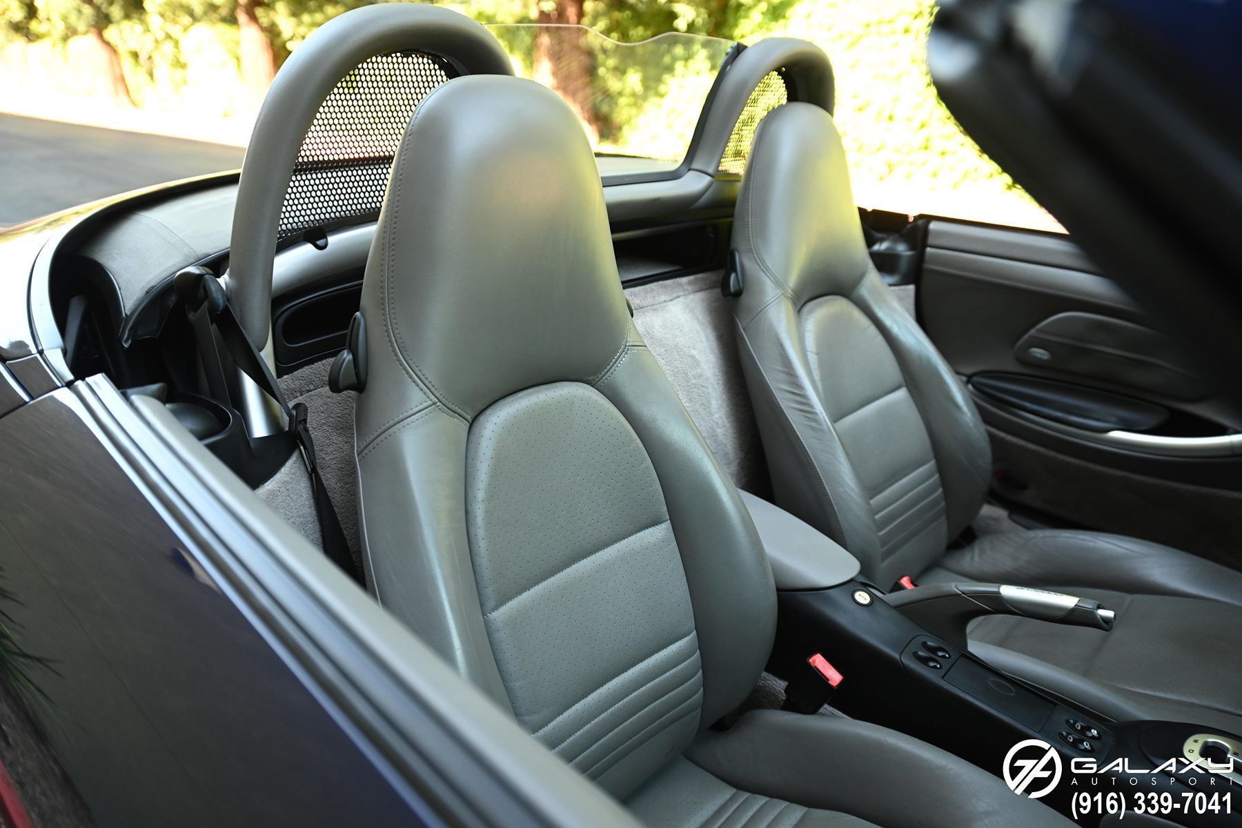 2001 Porsche Boxster S photo 17
