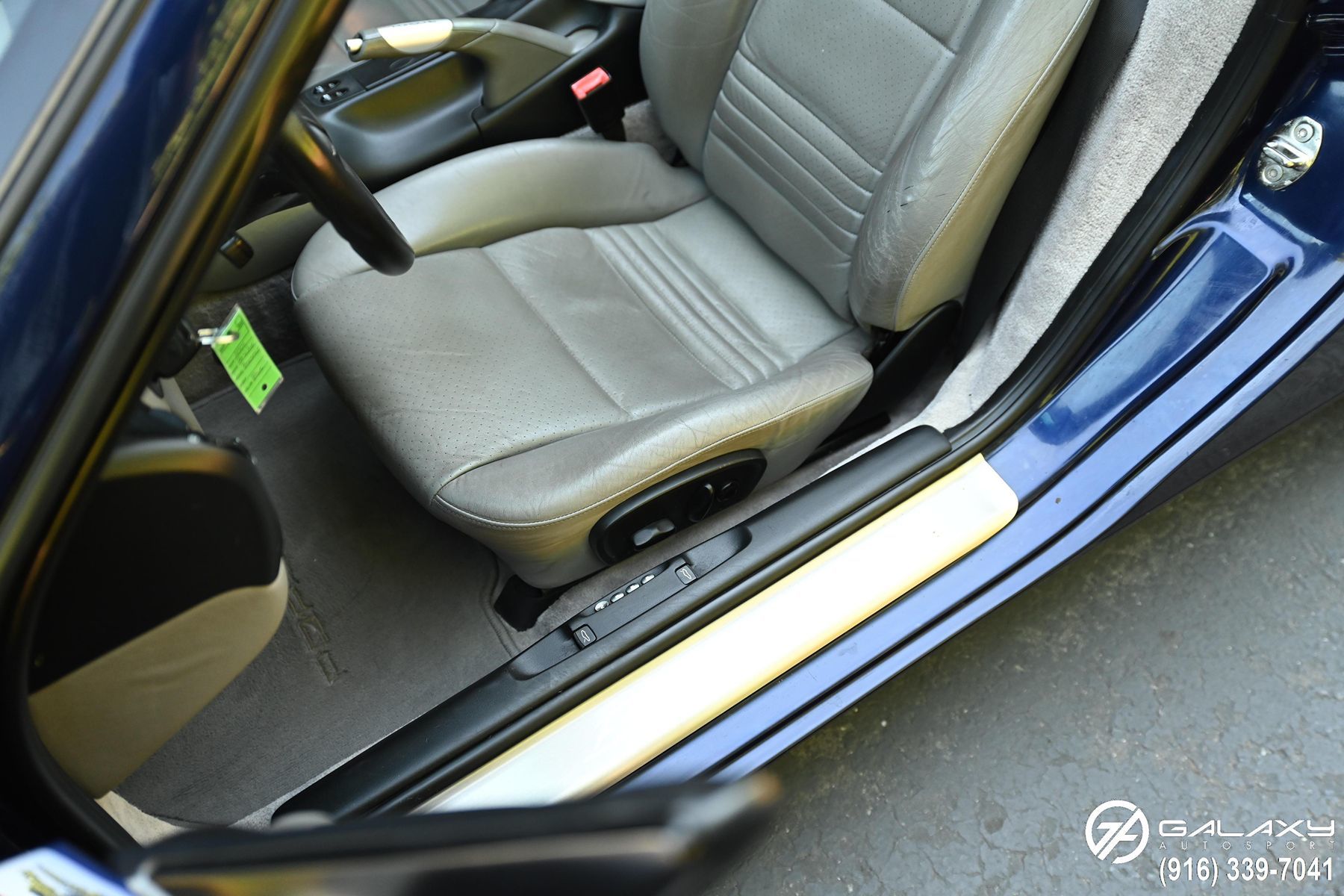 2001 Porsche Boxster S photo 25