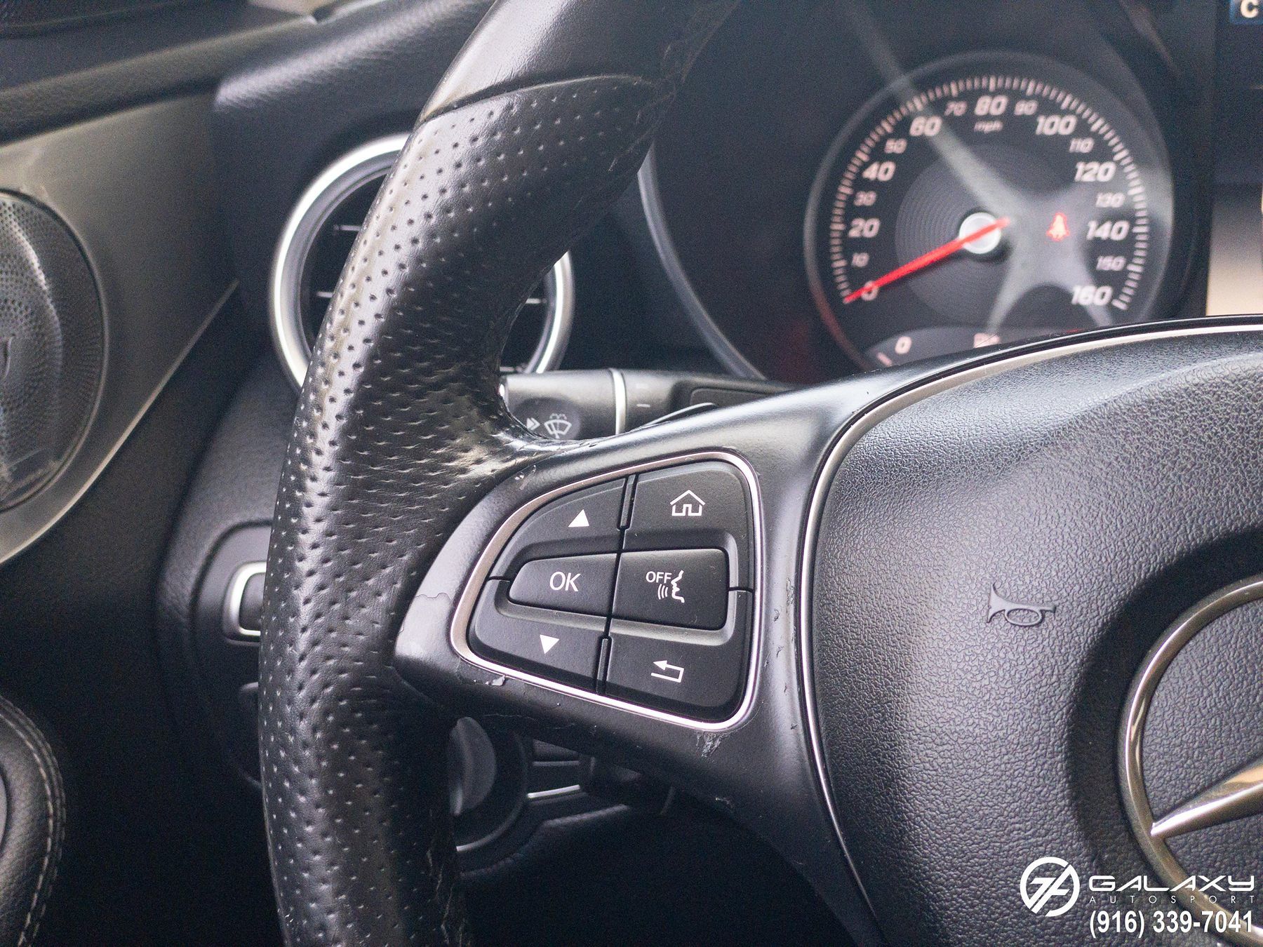 2015 Mercedes Benz C 300 4MATIC Sedan photo 13