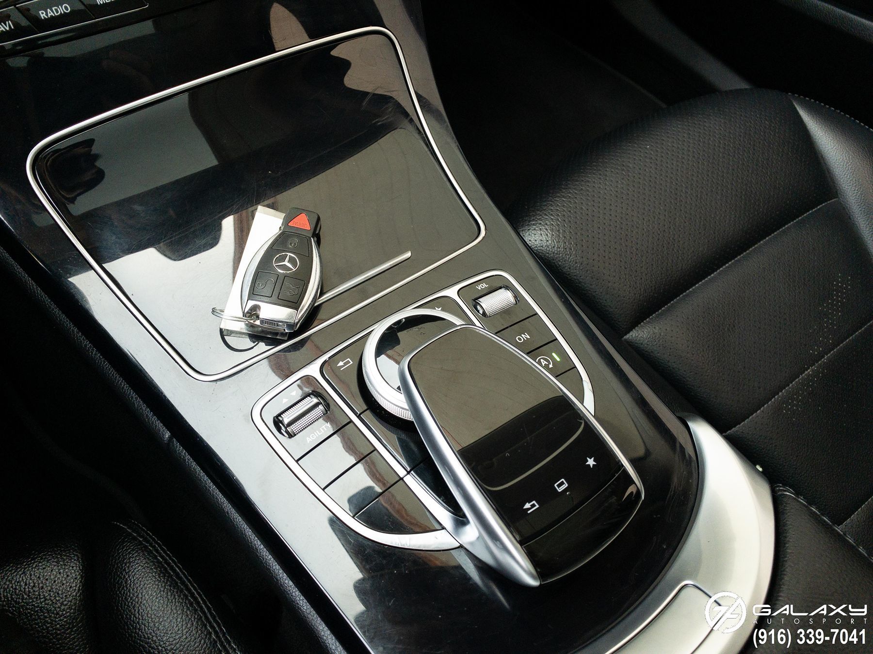 2015 Mercedes Benz C 300 4MATIC Sedan photo 15