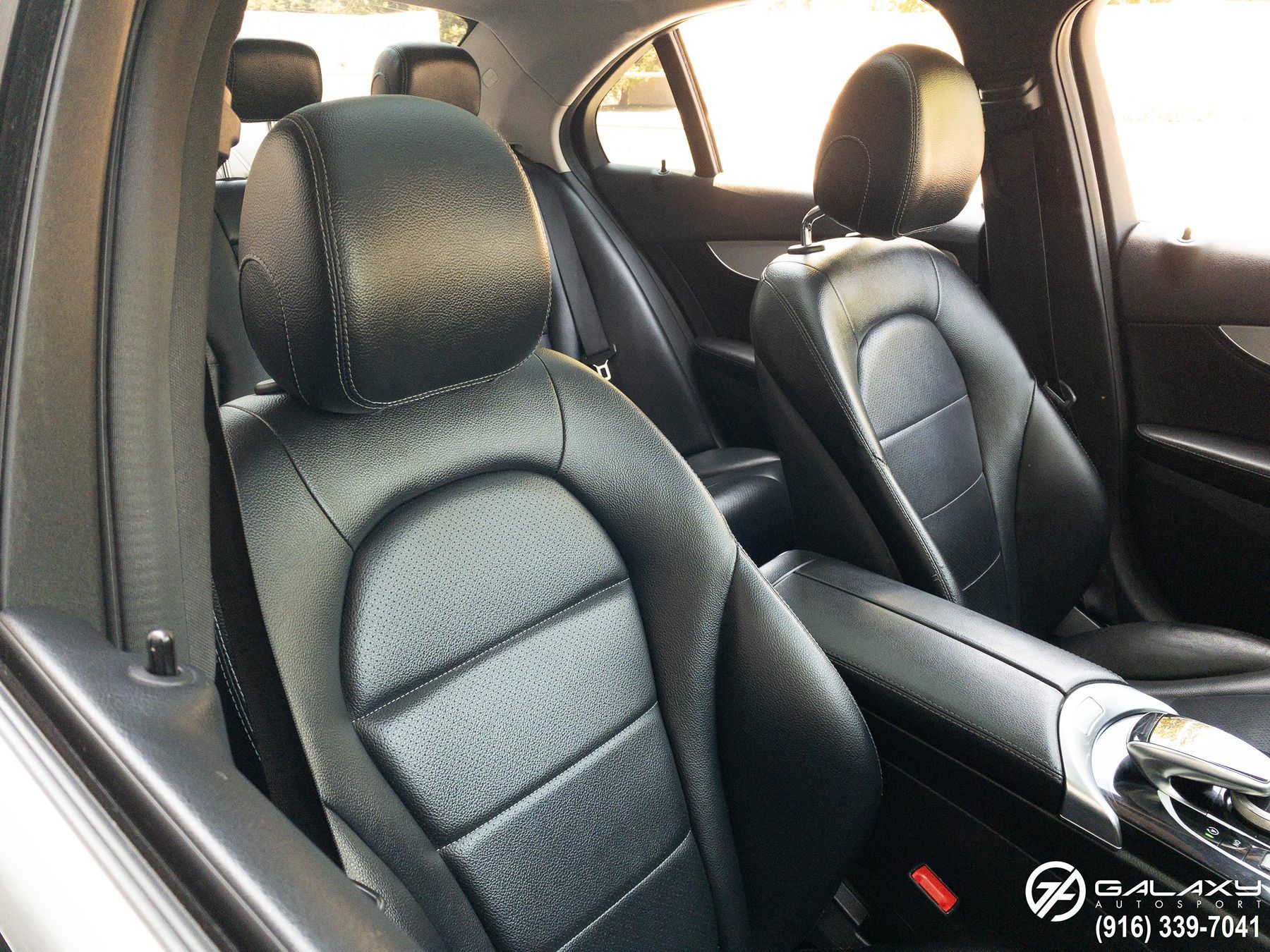 2015 Mercedes Benz C 300 4MATIC Sedan photo 24