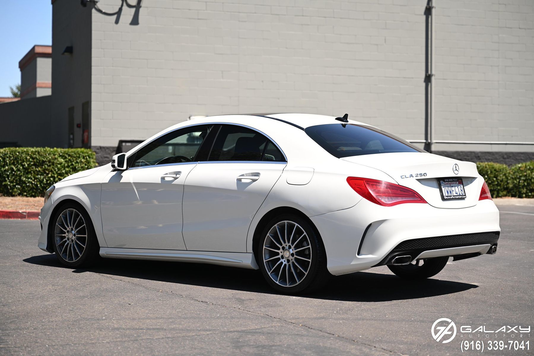 2016 Mercedes Benz CLA 250 photo 5