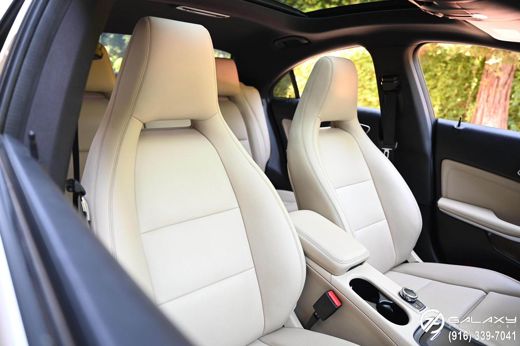 2016 Mercedes Benz CLA 250 photo 12