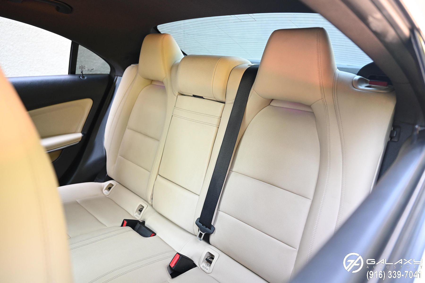 2016 Mercedes Benz CLA 250 photo 16