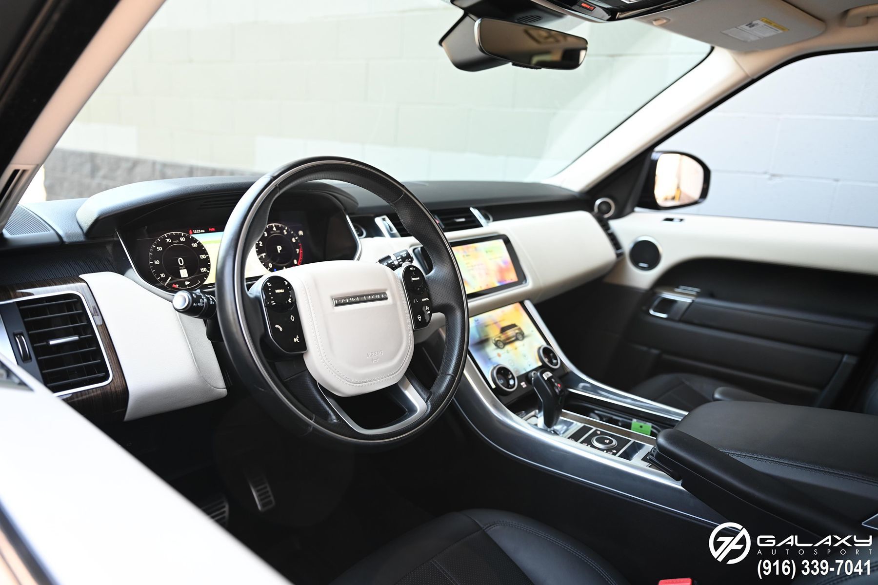 2022 Land Rover Range Rover Sport HSE Silver Edition photo 11