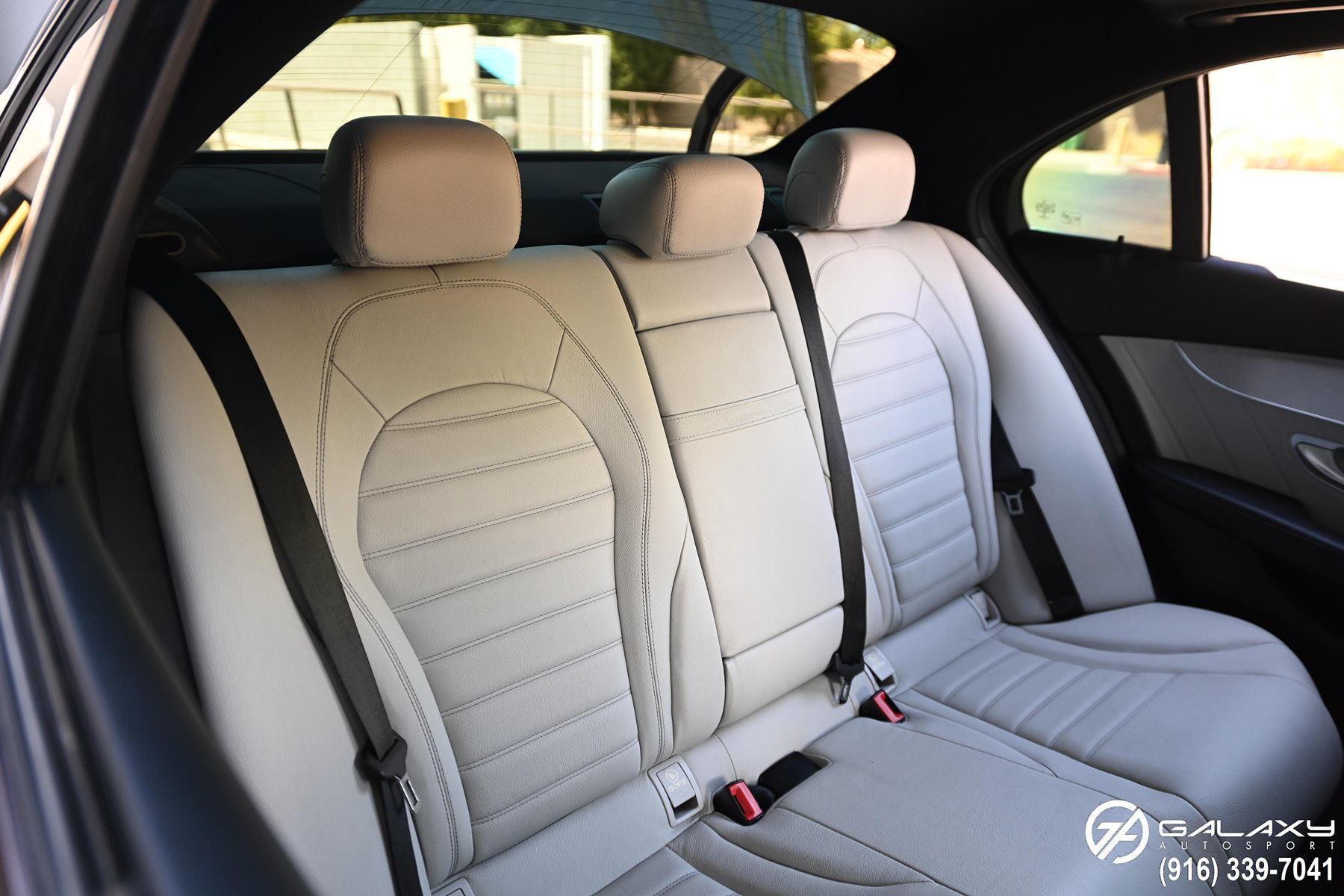 2018 Mercedes Benz C 300 AMG photo 13