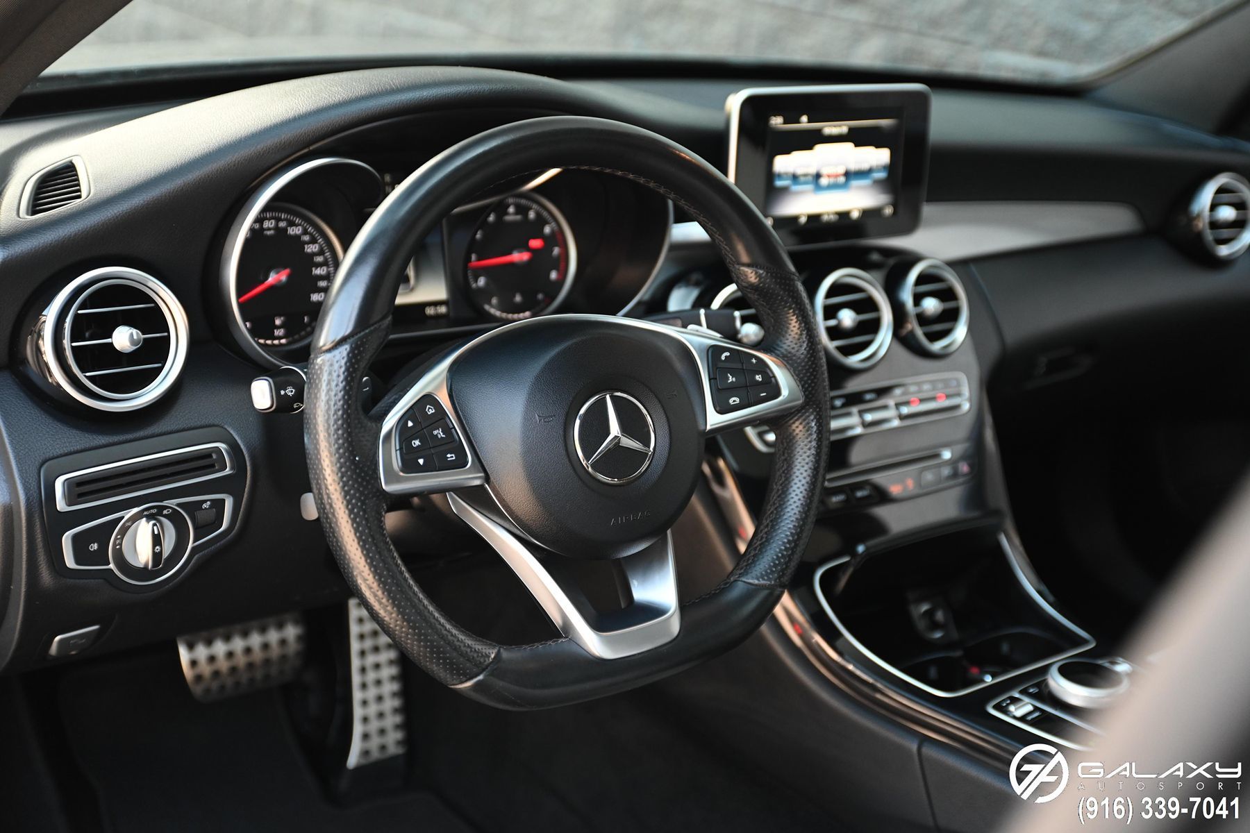 2018 Mercedes Benz C 300 AMG photo 19