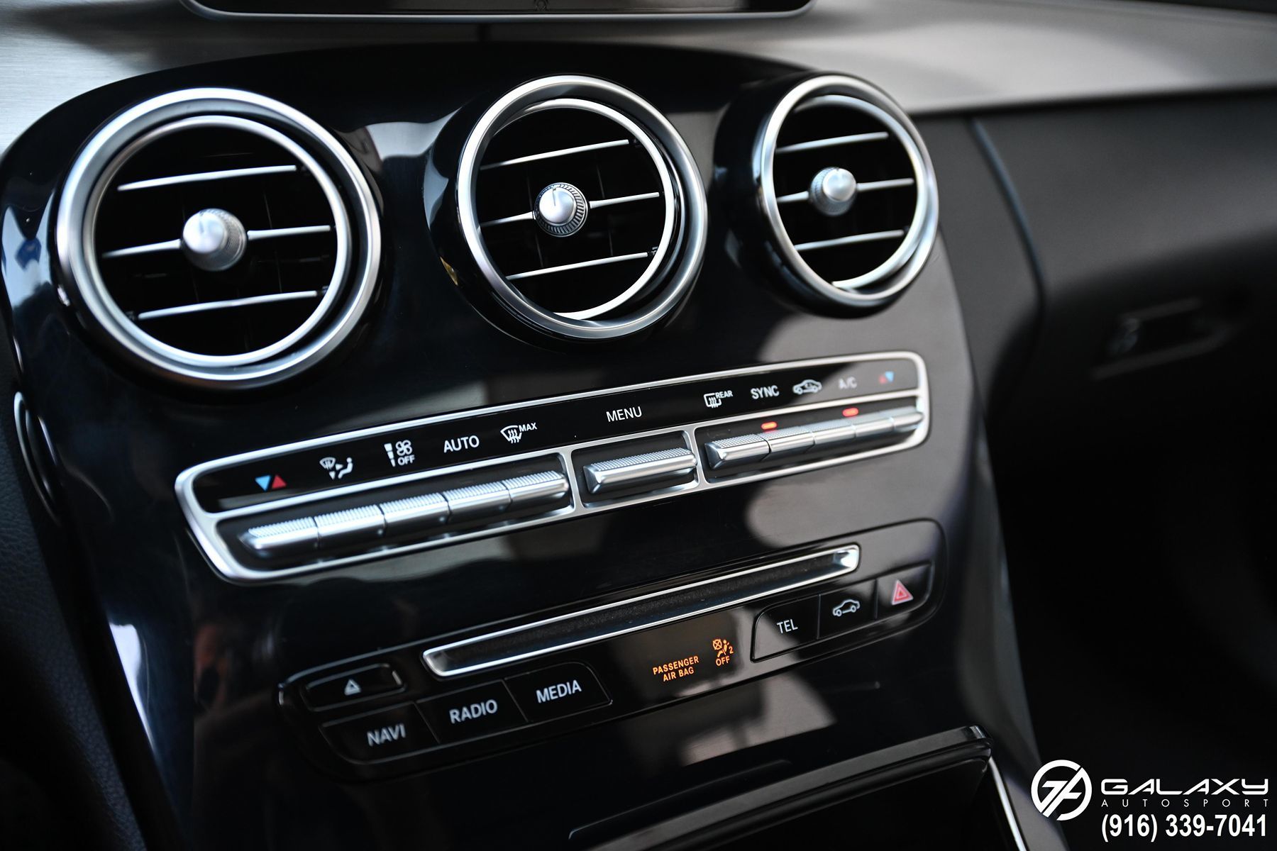 2018 Mercedes Benz C 300 AMG photo 22