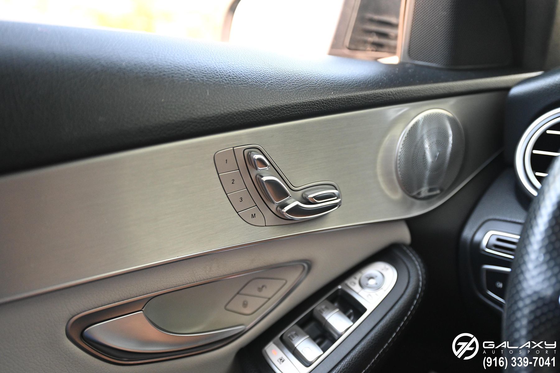 2018 Mercedes Benz C 300 AMG photo 23