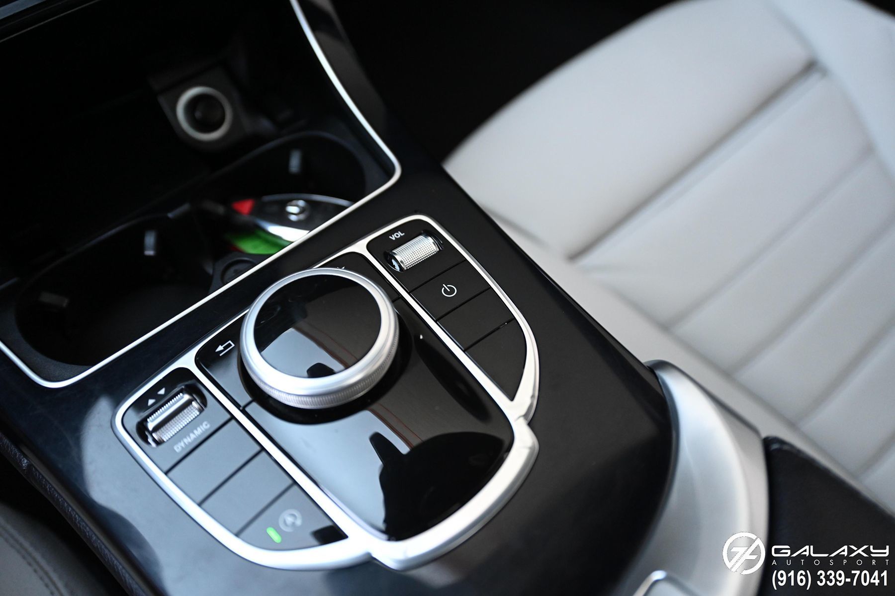 2018 Mercedes Benz C 300 AMG photo 25