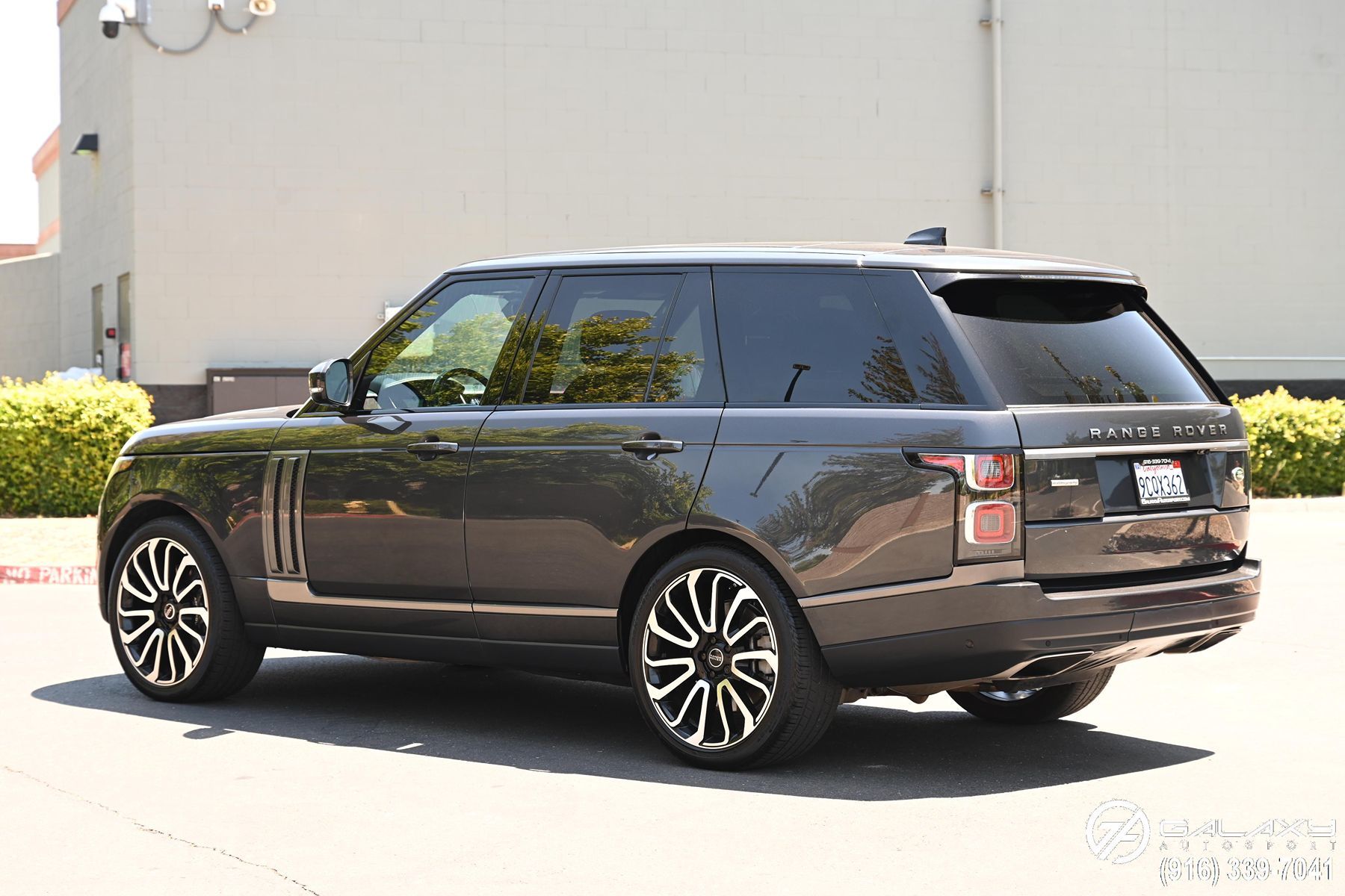 2019 Land Rover Range Rover SuperCharged photo 5