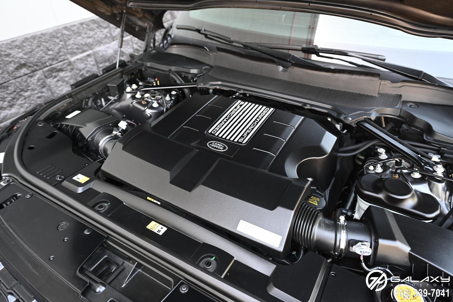 2019 Land Rover Range Rover SuperCharged photo 10