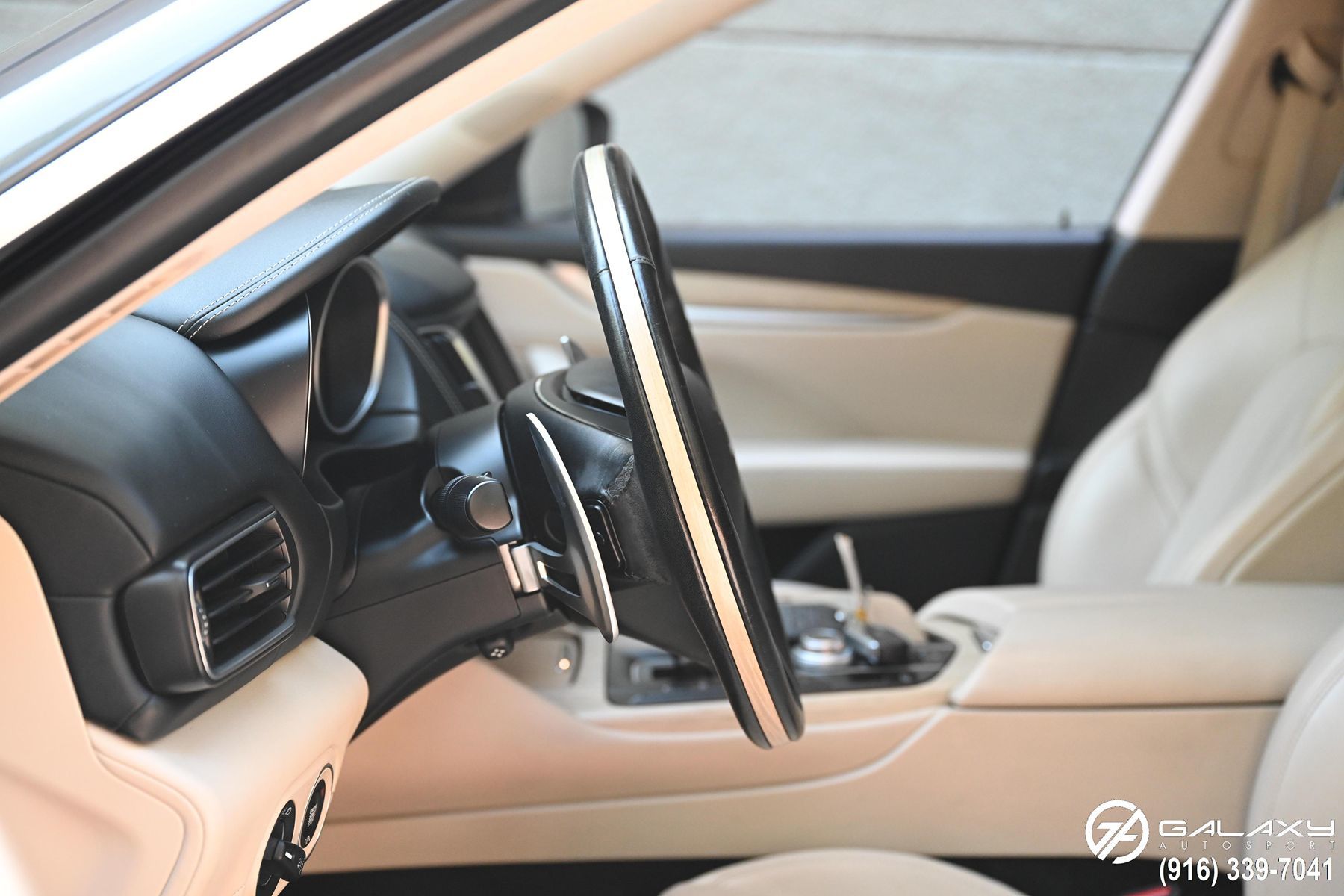 2017 Maserati Levante S - Photo 24