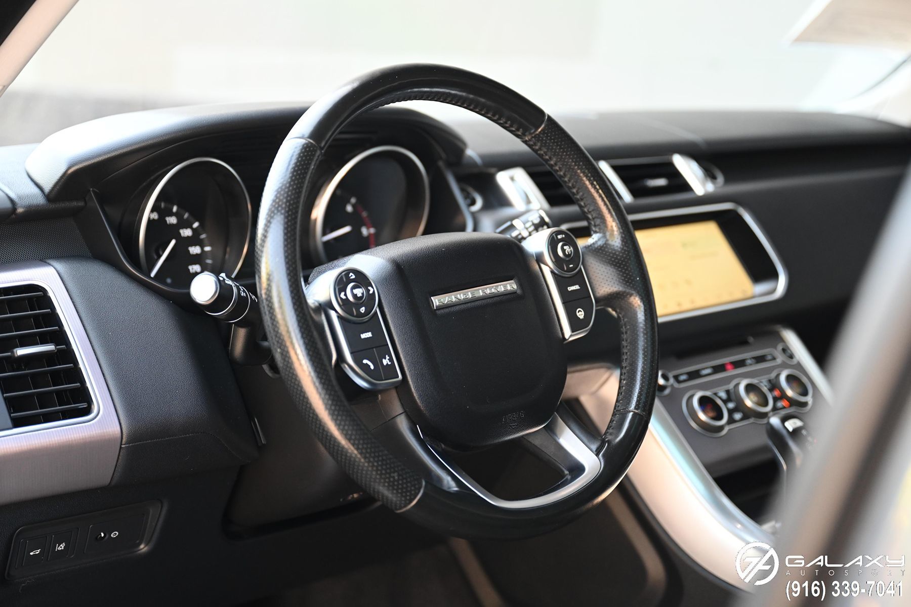 2017 Land Rover Range Rover Sport HSE photo 22