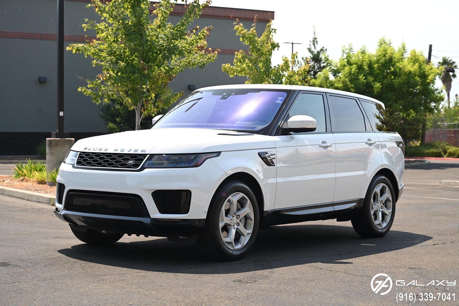 2019 Land Rover Range Rover Sport HSE photo 2