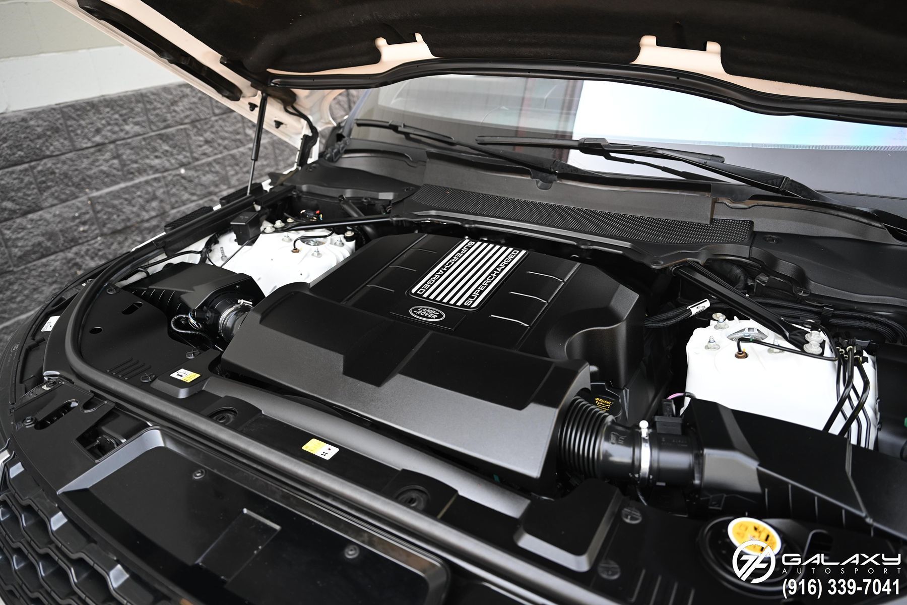 2019 Land Rover Range Rover Sport HSE photo 10