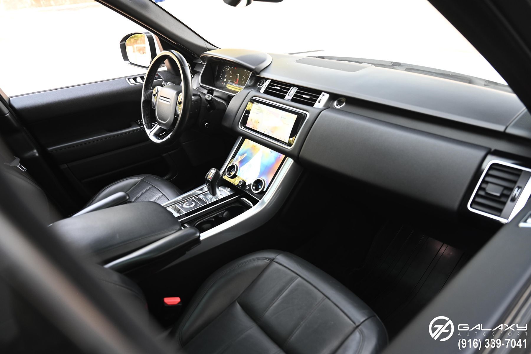 2019 Land Rover Range Rover Sport HSE photo 12