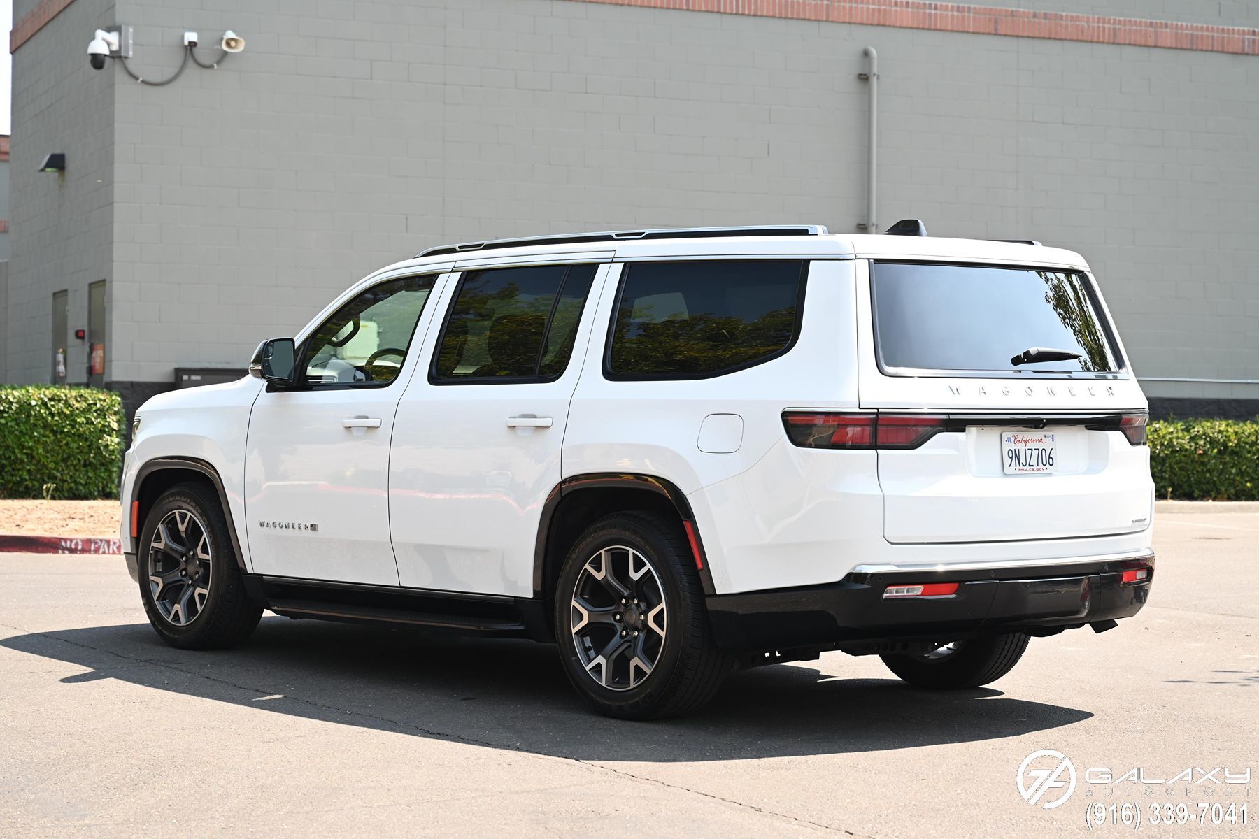 2024 Jeep Wagoneer Series III photo 4