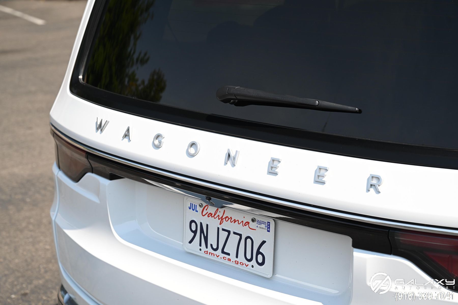 2024 Jeep Wagoneer Series III photo 7