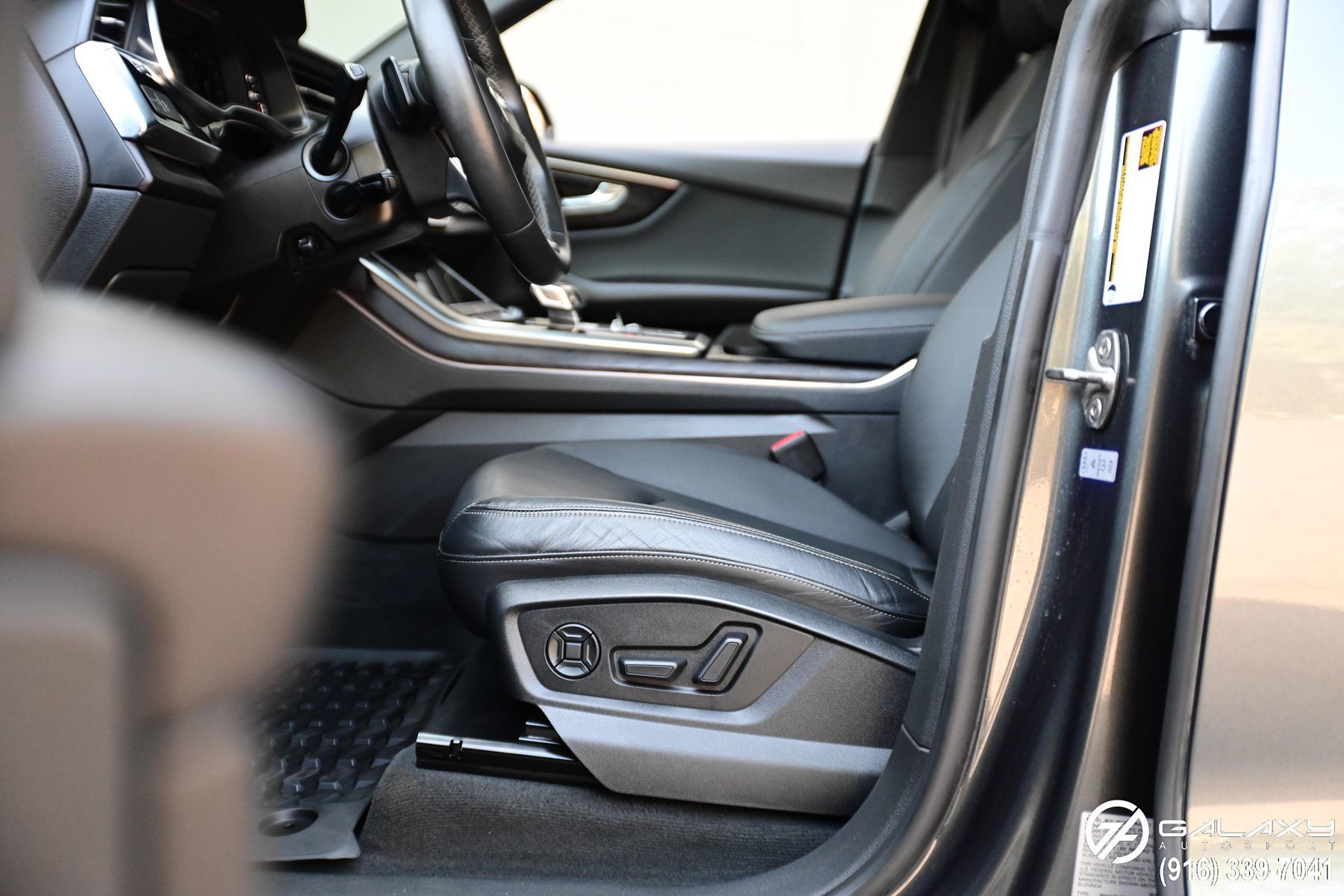 2021 Audi Q8 Premium Plus 55 photo 25
