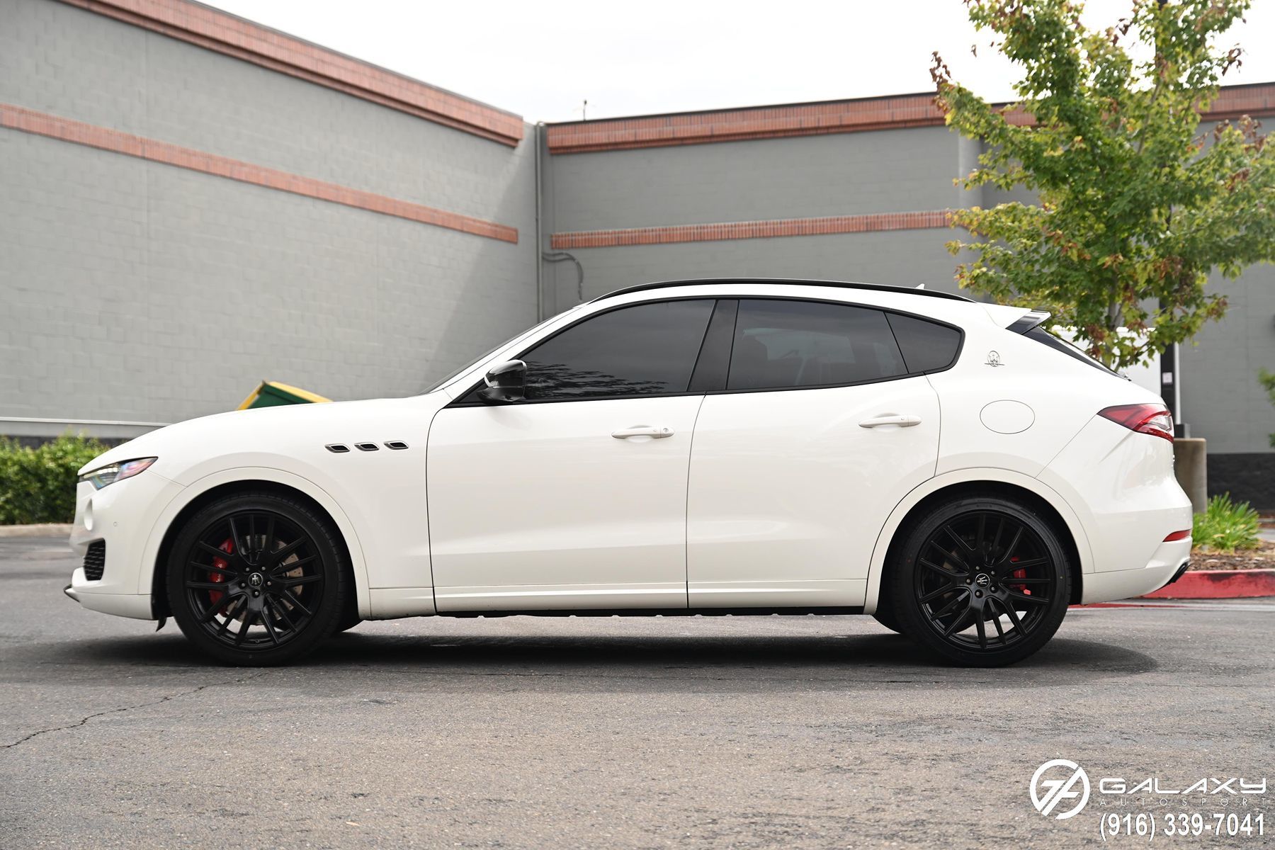 2020 Maserati Levante S photo 4