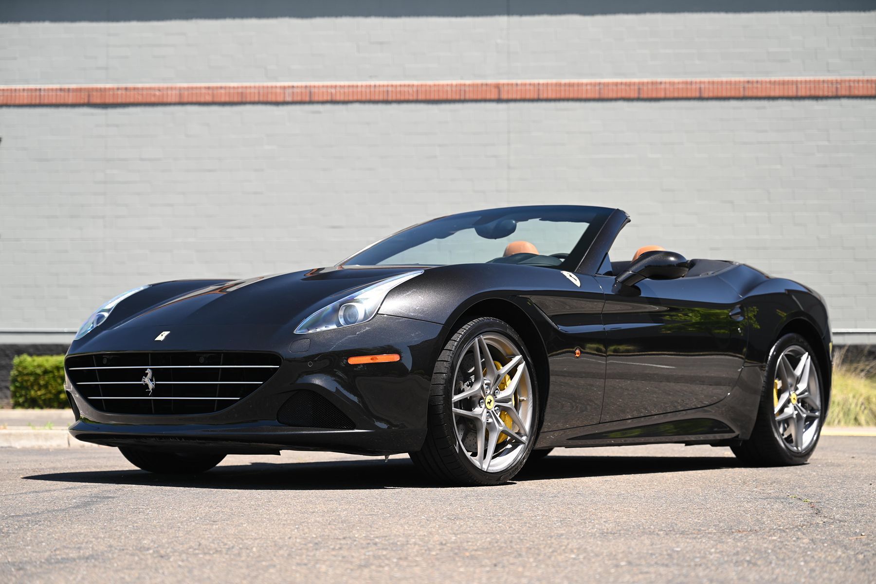 2016 Ferrari California T Base - Photo 4