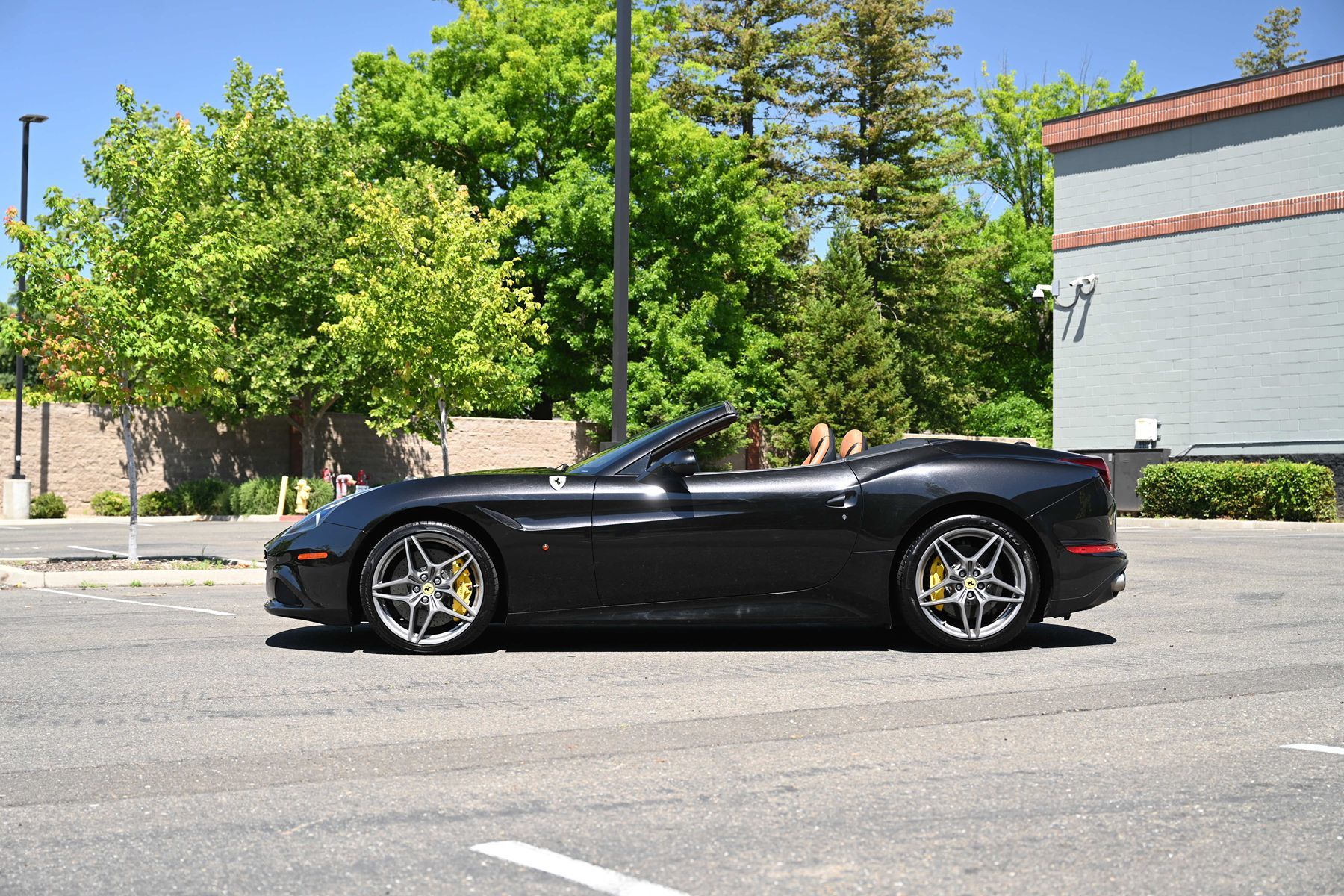 2016 Ferrari California T Base - Photo 8