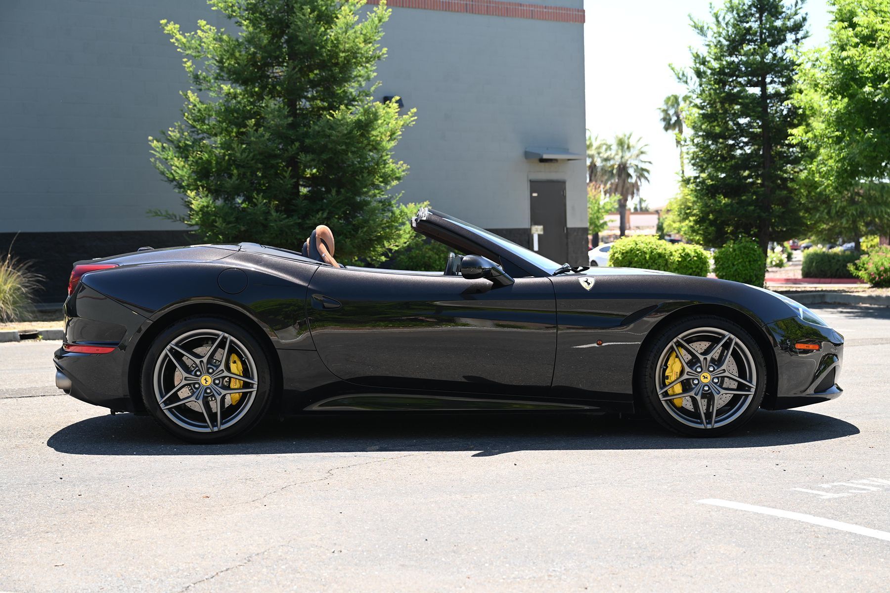 2016 Ferrari California T Base - Photo 12