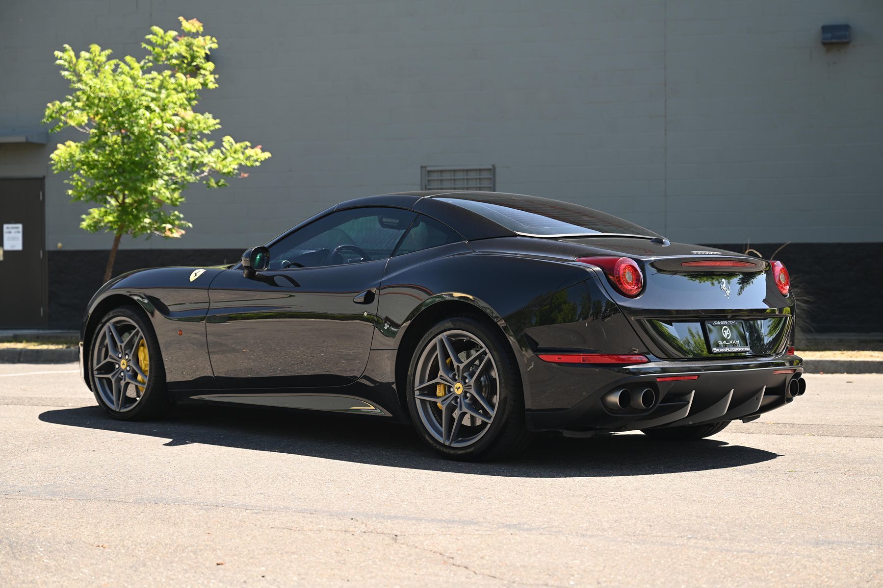 2016 Ferrari California T Base - Photo 16