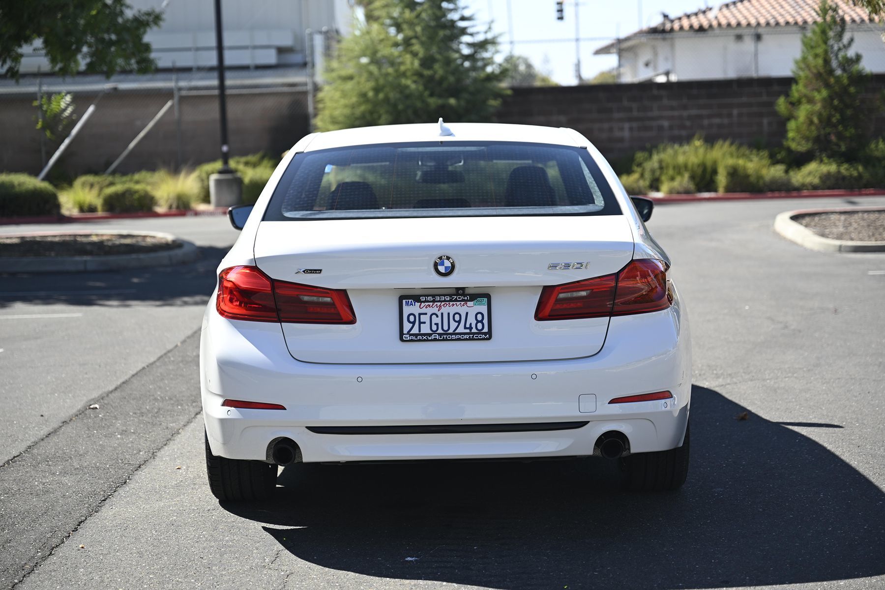 Photo 6 of this BMW 5 Series