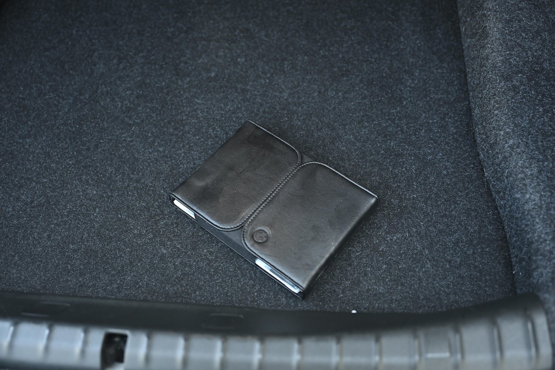 Photo 17 of this BMW 5 Series