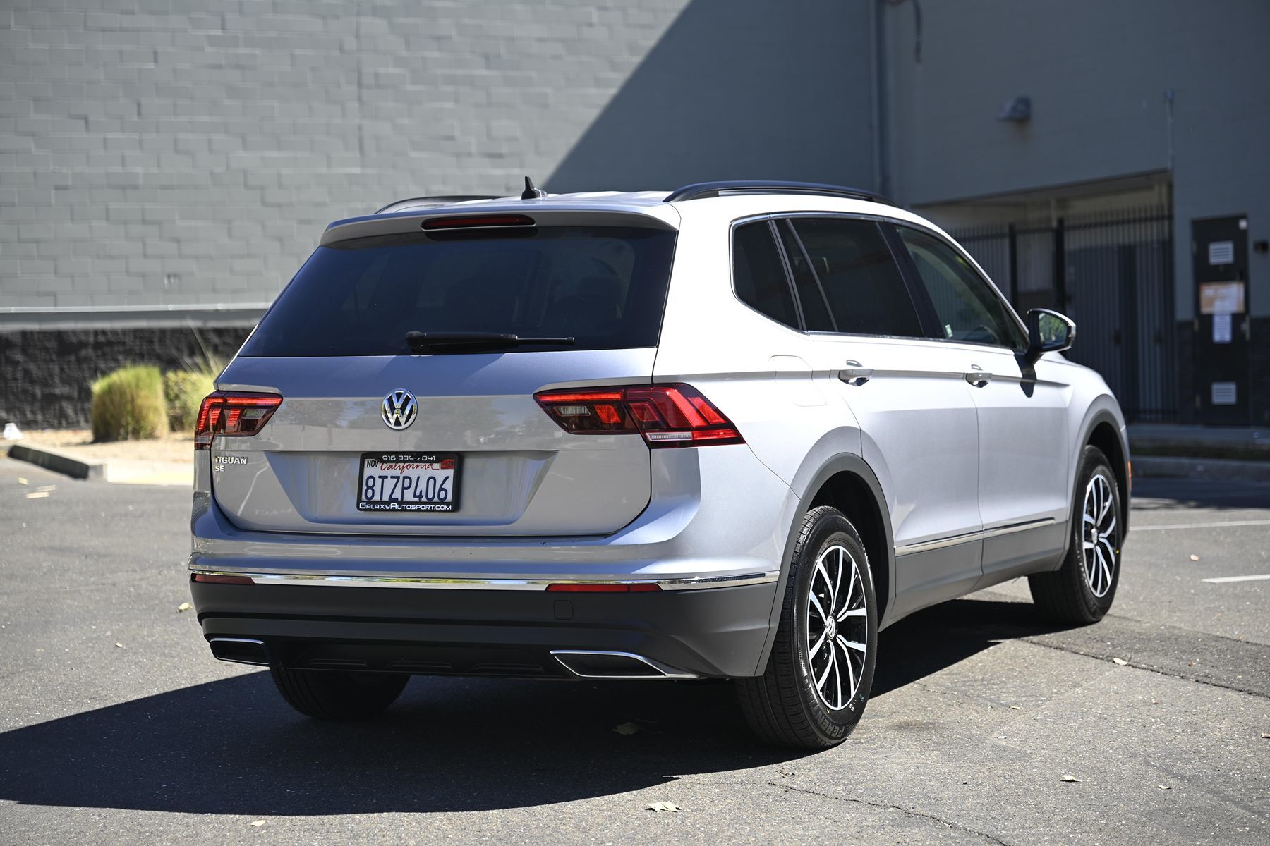 Photo 7 of this Volkswagen Tiguan