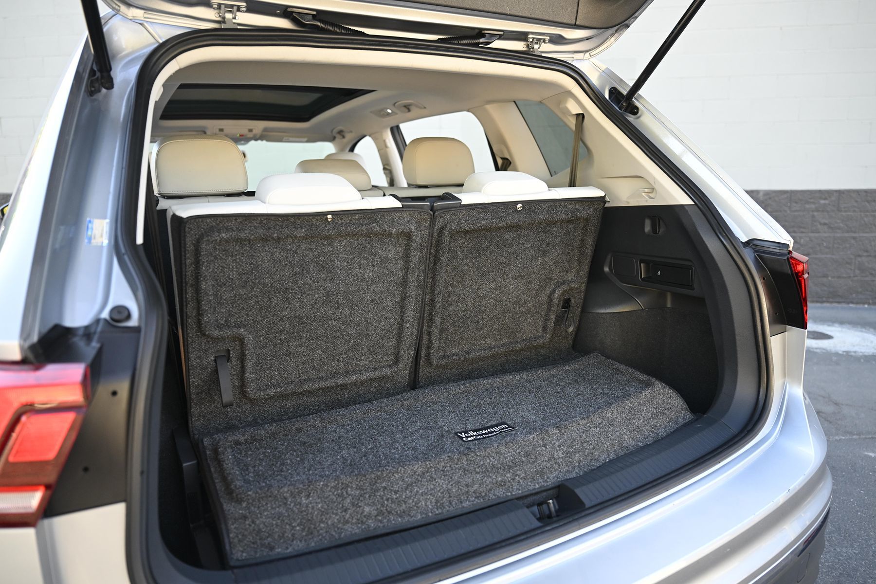 Photo 23 of this Volkswagen Tiguan