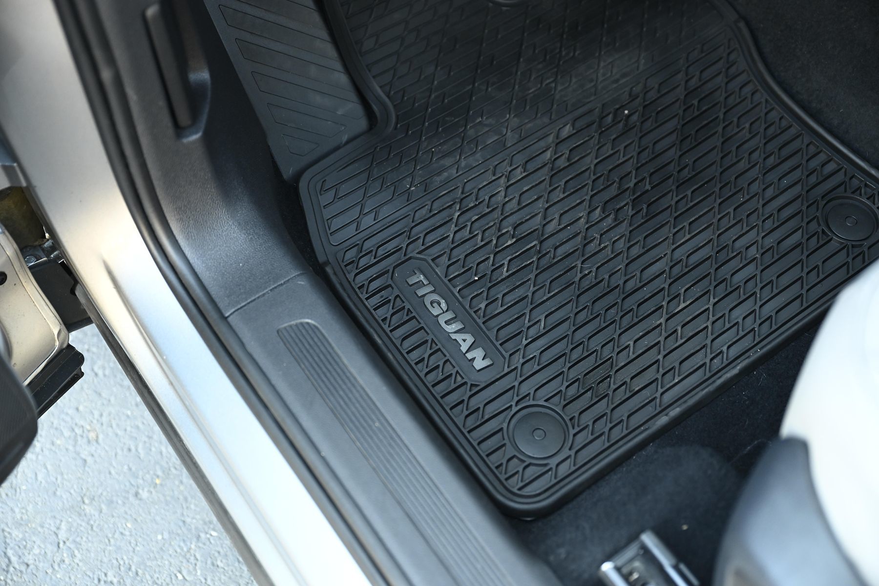 Photo 31 of this Volkswagen Tiguan