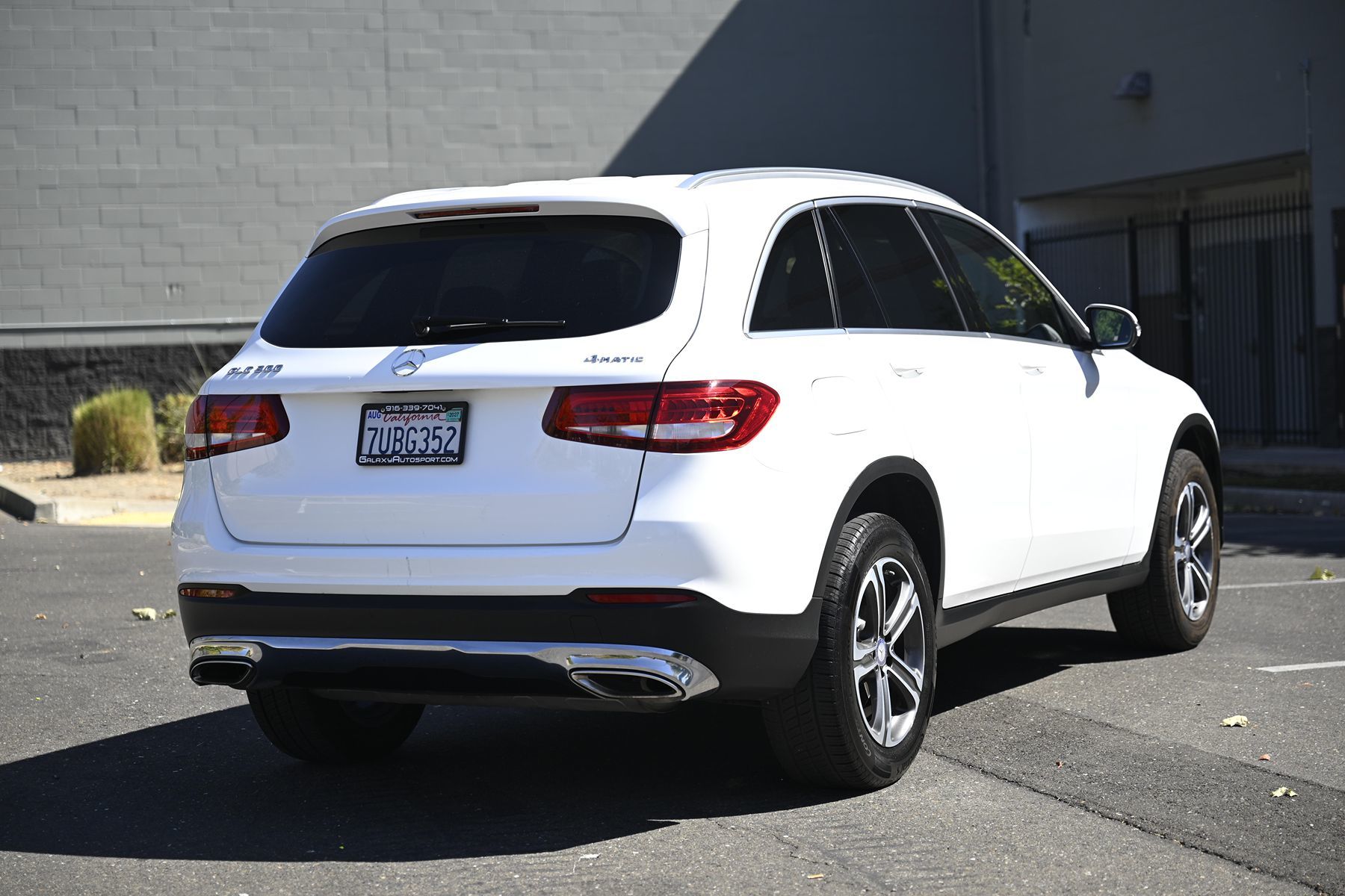 Photo 7 of this Mercedes-Benz GLC 300