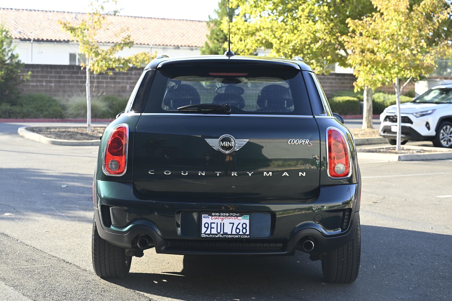 Photo 6 of this MINI Cooper Countryman