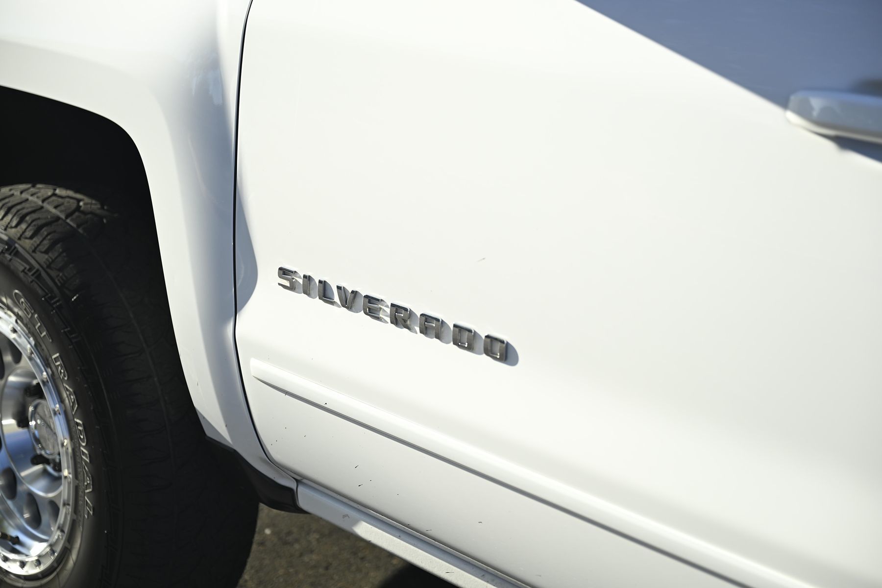 Photo 13 of this Chevrolet Silverado 1500