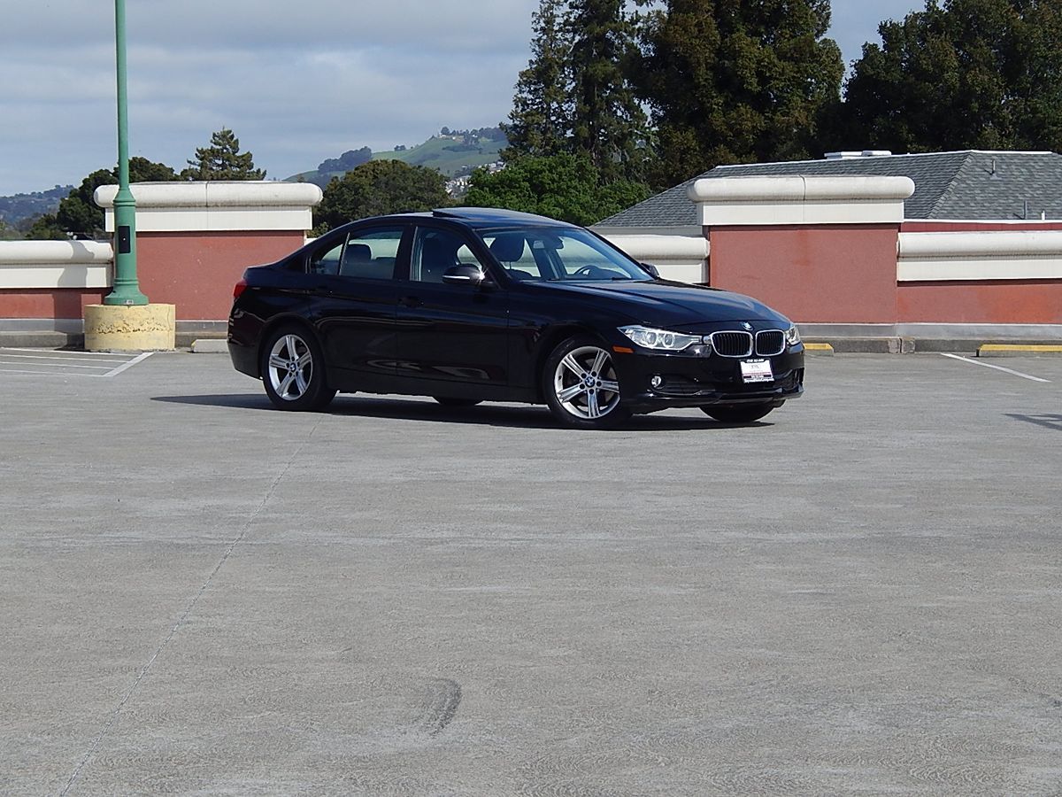 2014 BMW 3 Series 320i