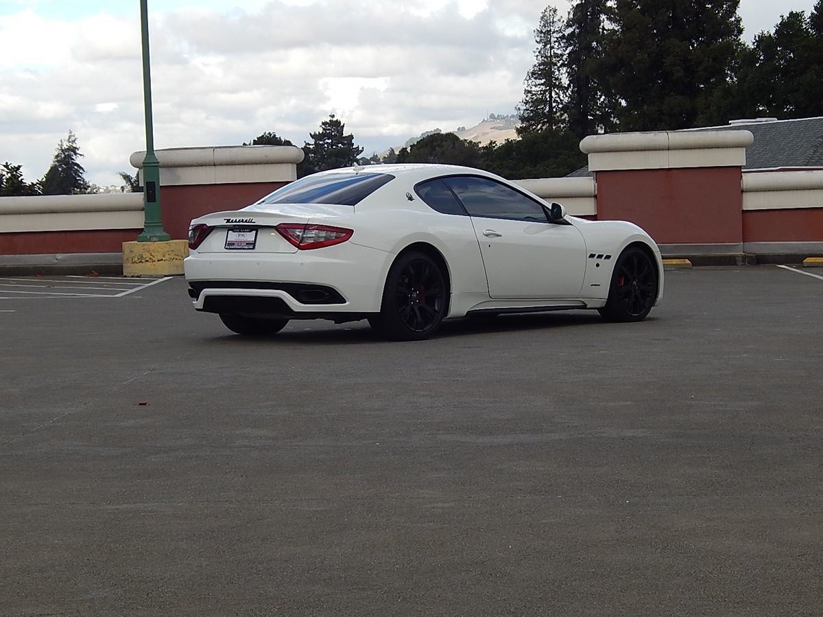 2013 Maserati GranTurismo MC - Photo 3