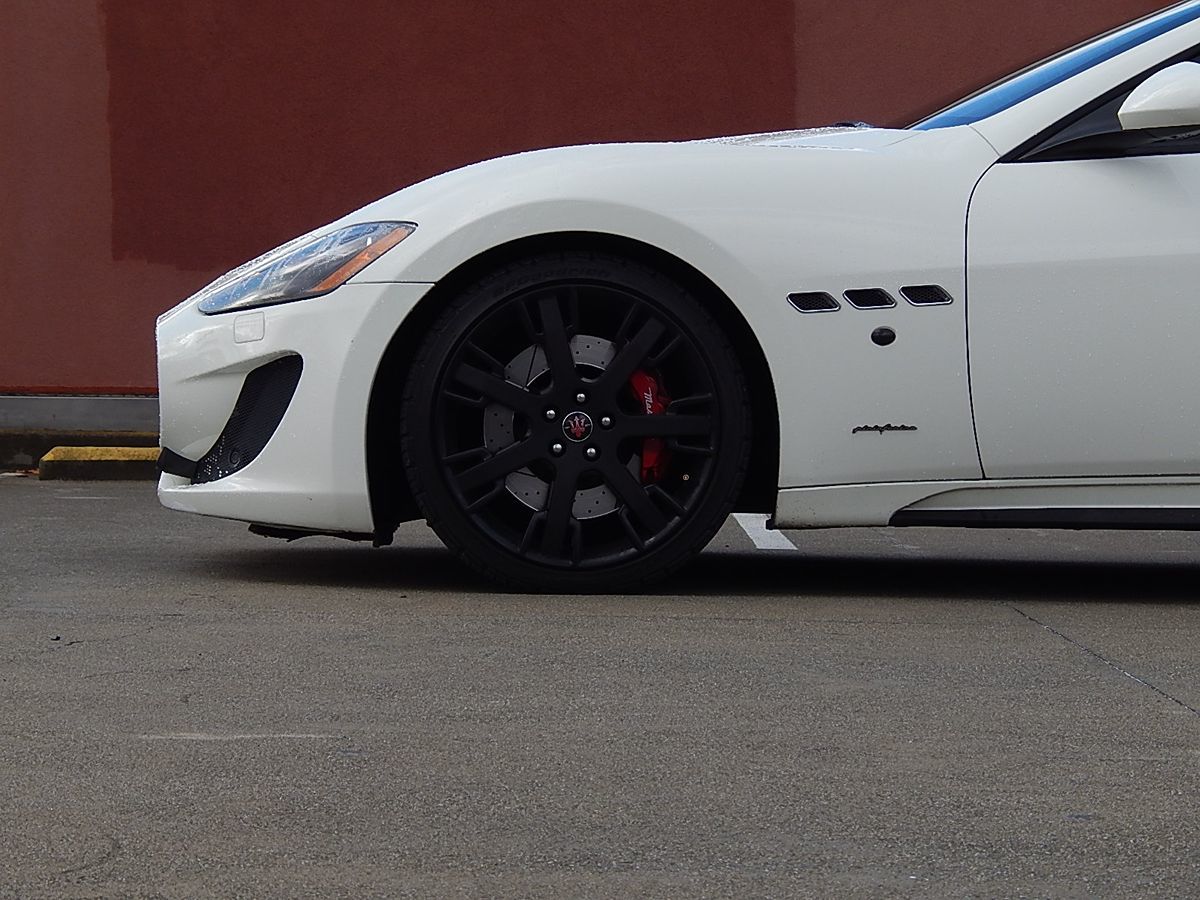 2013 Maserati GranTurismo MC - Photo 20