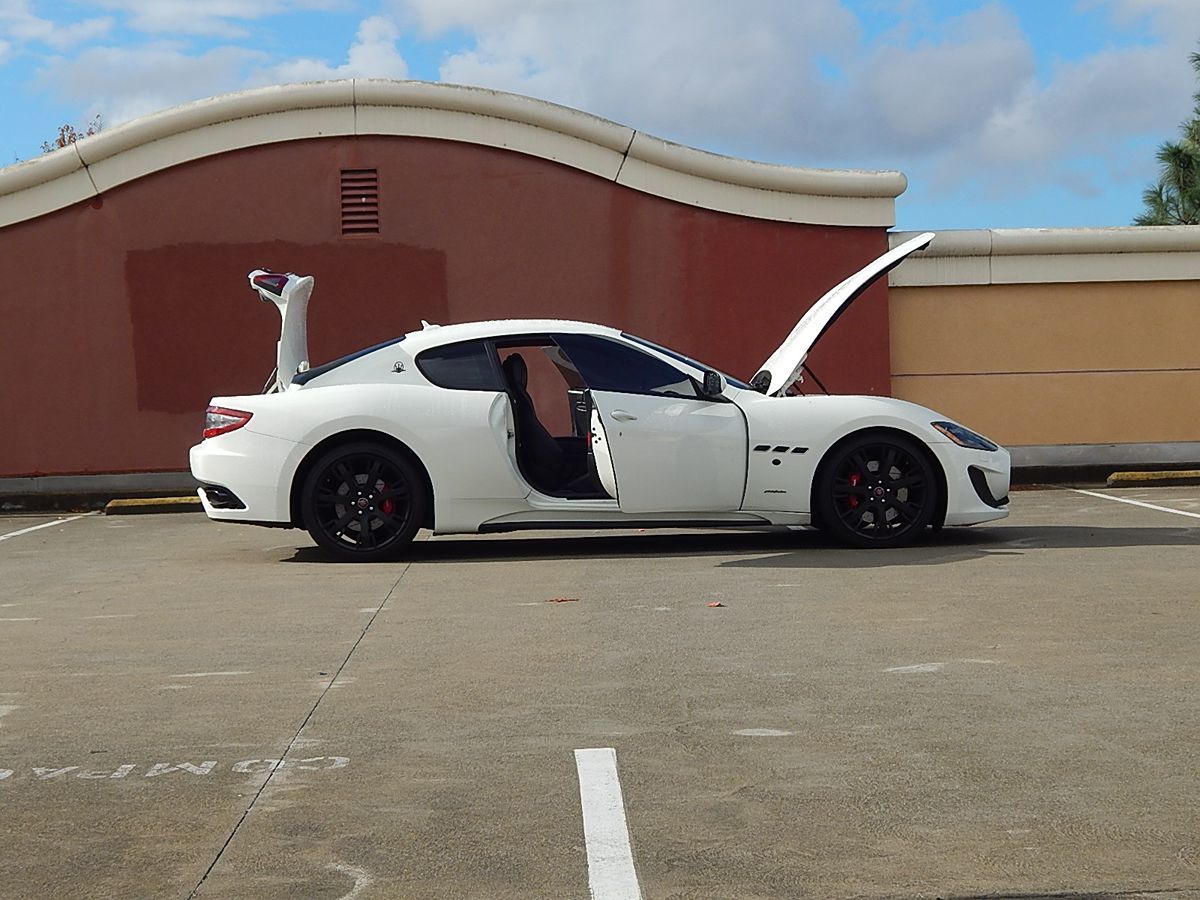 2013 Maserati GranTurismo MC - Photo 13