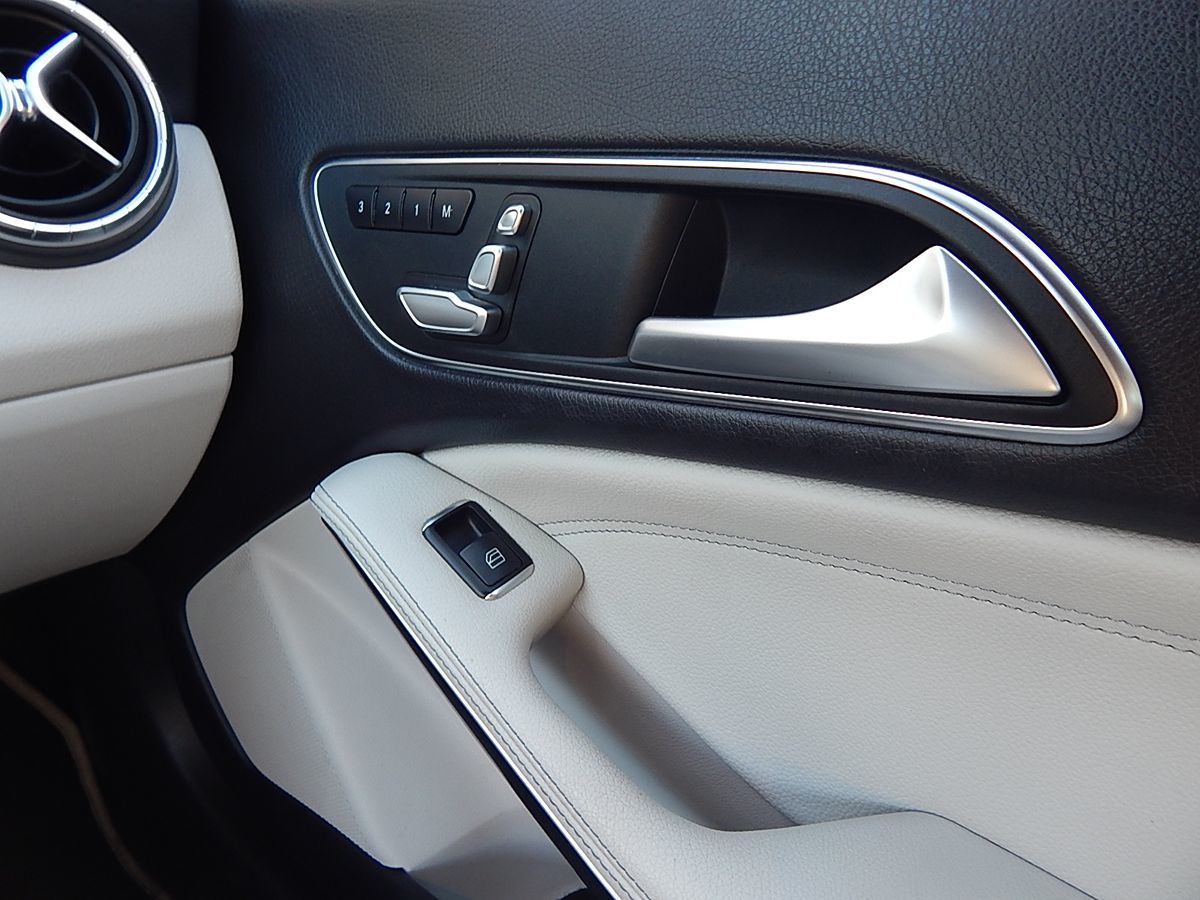 2018 Mercedes-Benz CLA CLA250 - Photo 47