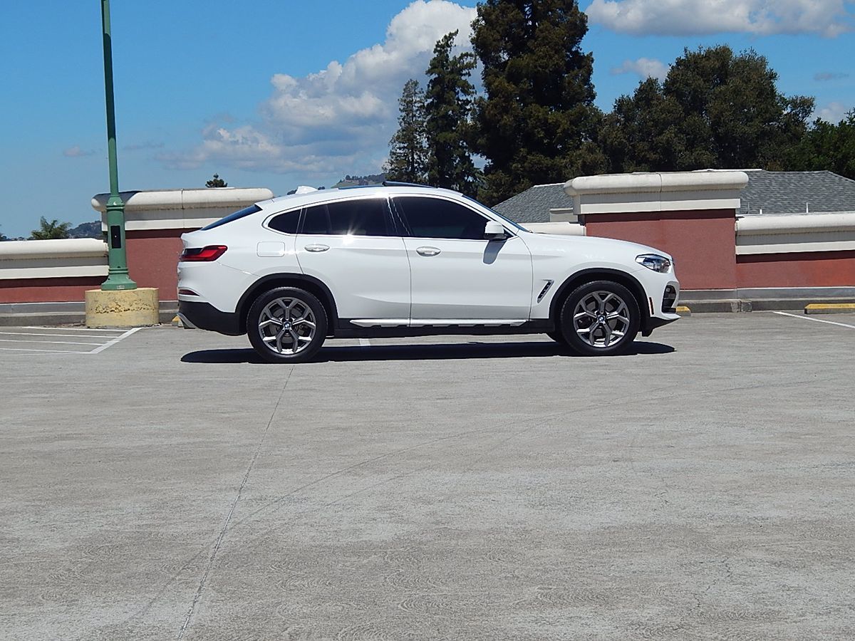 2020 BMW X4 30i - Photo 9