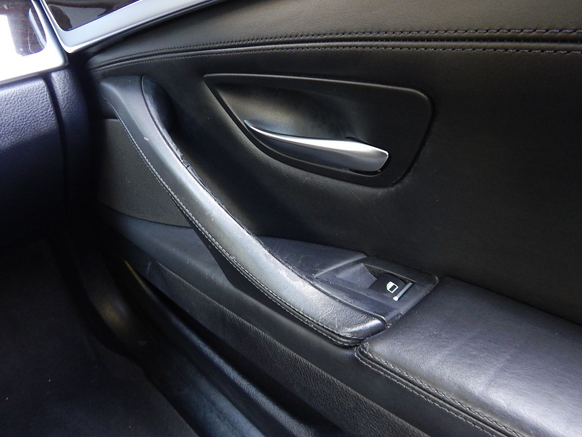 2016 BMW 5 Series 535i - Photo 35