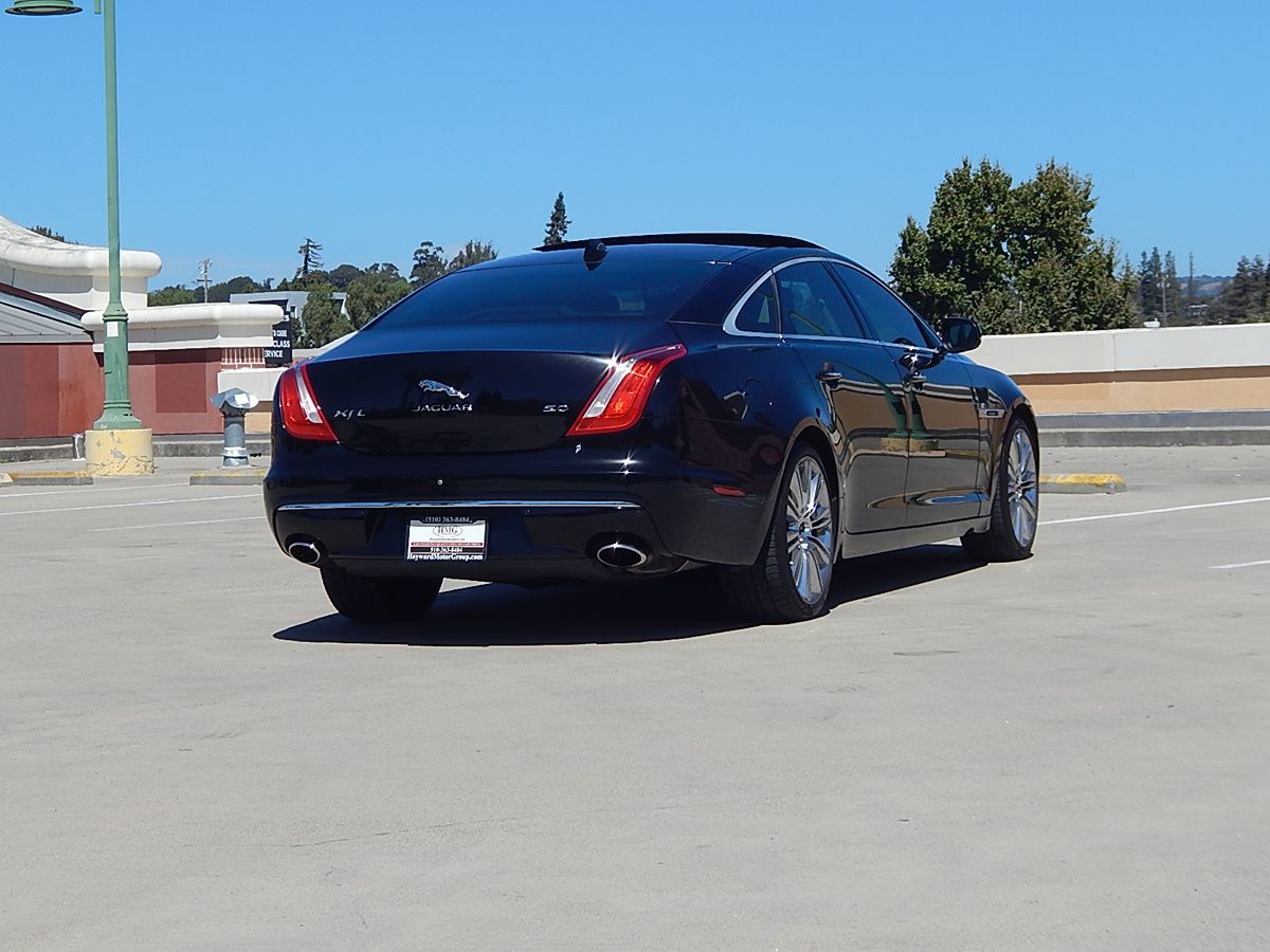 Jaguar XJ photo 59