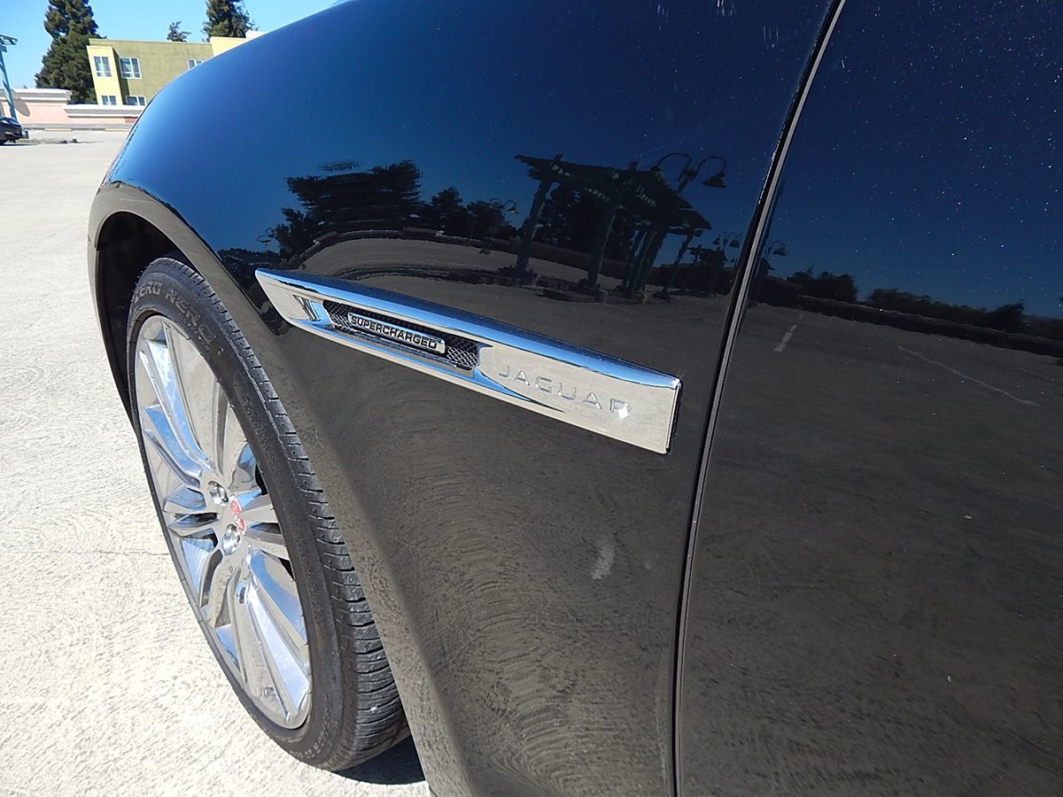 Jaguar XJ photo 68