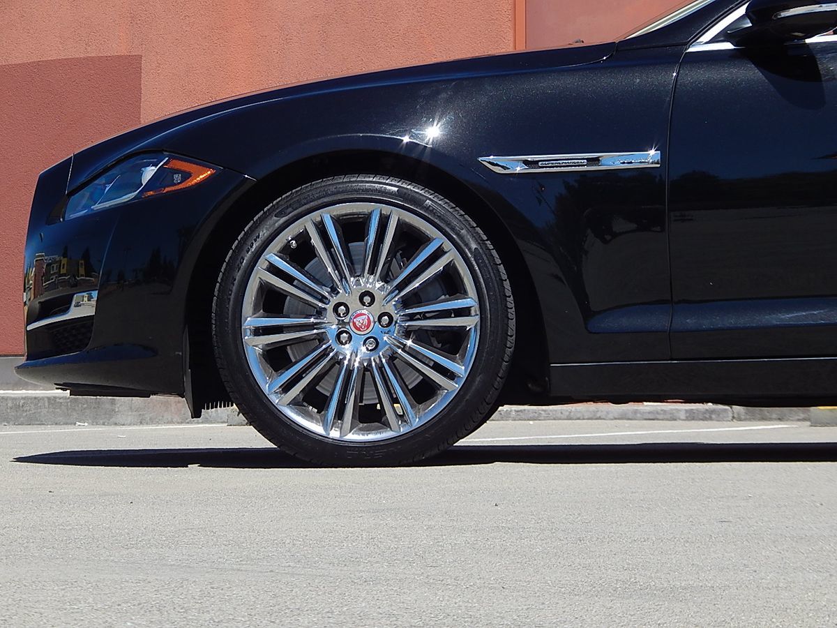 Jaguar XJ photo 76