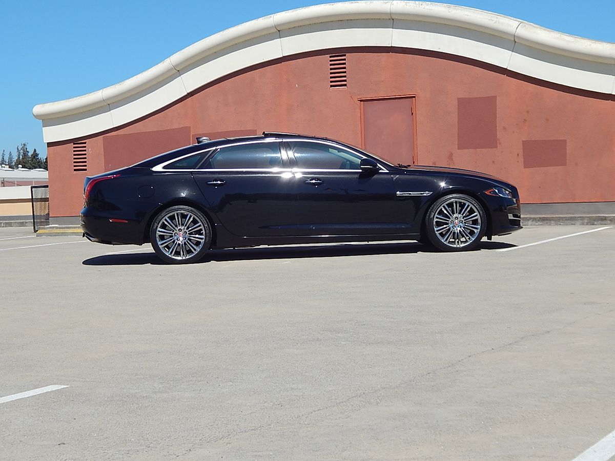 Jaguar XJ photo 85