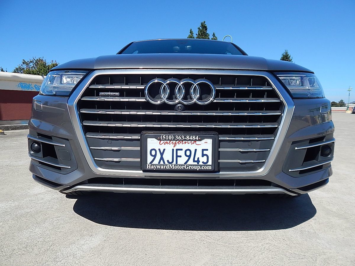 Audi Q7 photo 8