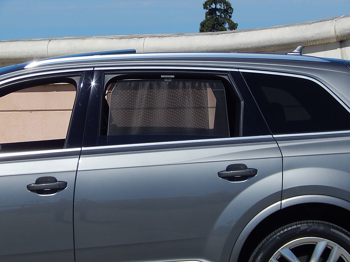 Audi Q7 photo 32